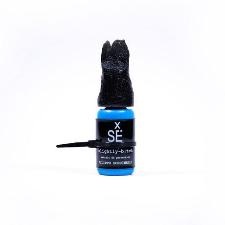 Filippo Sorcinelli Perfumes born in 2014; dedicated to the artistic passions of their creator:
Gothic art, music, photographythe fog.Shop at Theperfumedirectory.com