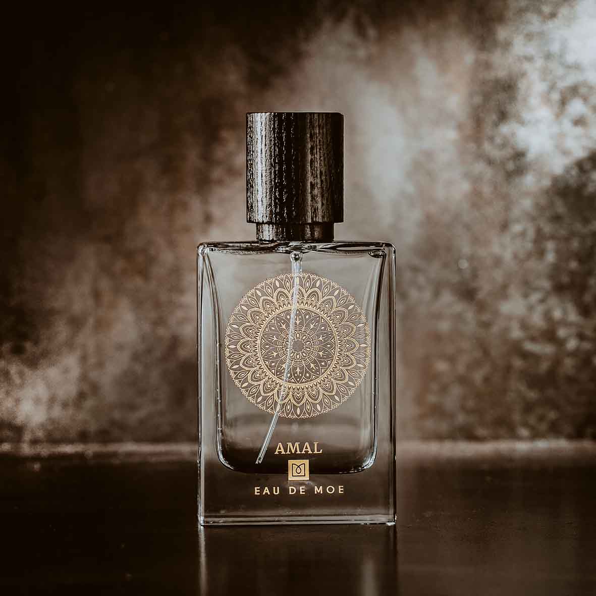 Eau De Moe was created to help share the interpretations of a fusion: "scent and art". Inspirations come from a life filled with wandering travels, different adventures and sparkling discoveries.Shop at Theperfumedirectory.com