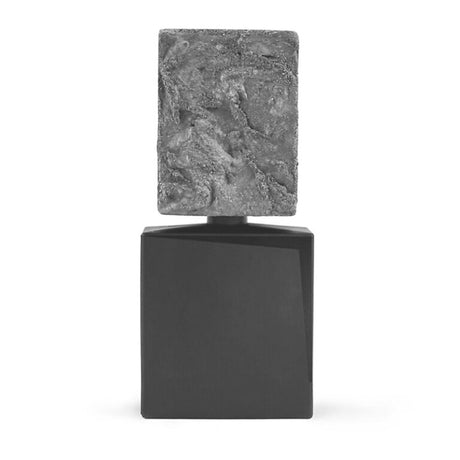 Filippo Sorcinelli Perfumes born in 2014; dedicated to the artistic passions of their creator:
  Gothic art, music, photographythe fog.Shop at Theperfumedirectory.com