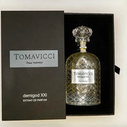 Tomavicci Empyrean Fill your senses with the roses of Damascus, Italian bergamot and the essence of white musk which will elevate your imagination to the highest of heavens.at Theperfumedirectory.com