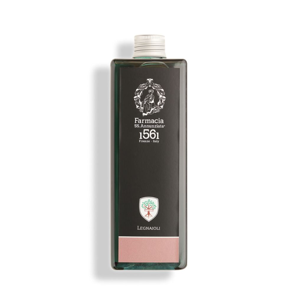 Farmacia SS Annunziata is one of the oldest Italian apothecaries, existed in benedicts monastery in the 15th century. Today, production is modernized, with the respect of the tradition and the style of the house.fragrances, skin care and cosmetics available at Theperfumedirectory.com