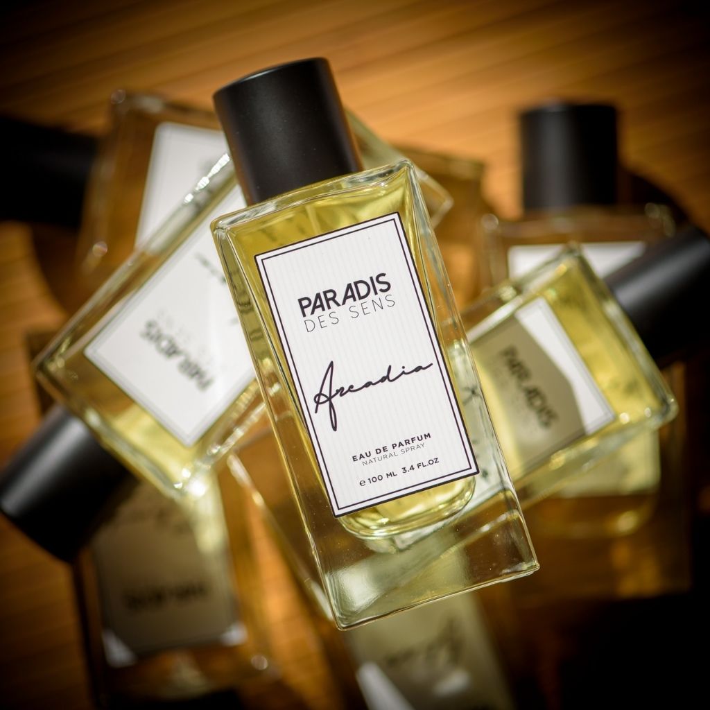 PARADIS DES SENSÃƒÂ¢Ã¢â€šÂ¬Ã¢â€žÂ¢s scents are all created with the finest materials & hundreds of years old craftsman ship, paired with cutting edge technology, produced to the world by Arcadie De Niche, a symbol of beauty at the heart of Paris, Champs-ÃƒÆ’Ã¢â‚¬Â°lysÃƒÆ’Ã‚Â©es. Shop at www.fragrapedia.com