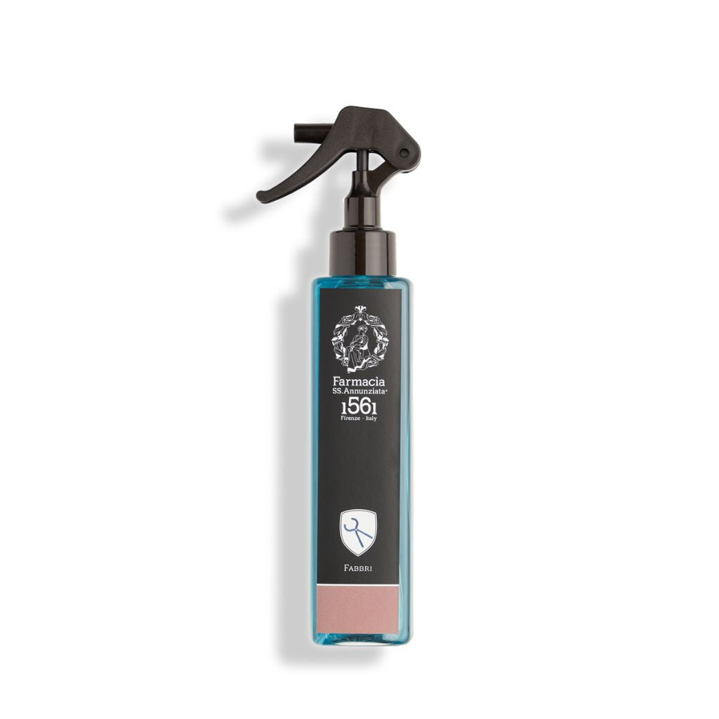 Farmacia SS Annunziata is one of the oldest Italian apothecaries, existed in benedicts monastery in the 15th century. Today, production is modernized, with the respect of the tradition and the style of the house.fragrances, skin care and cosmetics available at Theperfumedirectory.com