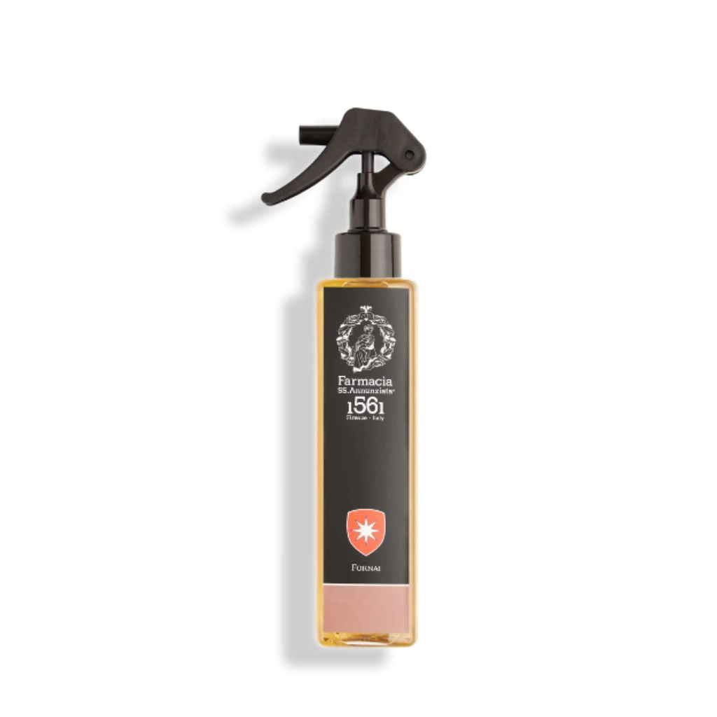 Farmacia SS Annunziata is one of the oldest Italian apothecaries, existed in benedicts monastery in the 15th century. Today, production is modernized, with the respect of the tradition and the style of the house.fragrances, skin care and cosmetics available at Theperfumedirectory.com